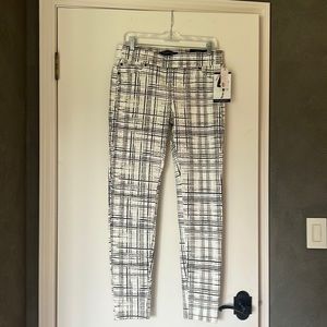 Liverpool Pull-on Leggings 